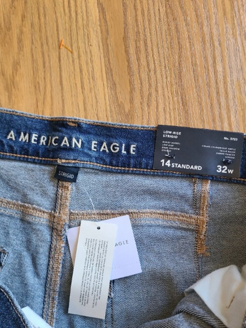 NEW NWT! AMERICAN EAGLE BAGGY BARREL JEANS STRIGID PLEATED TROUSER-FRONT sz 14 - Picture 6 of 6
